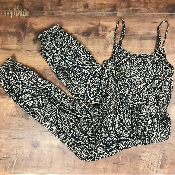 American Eagle Outfitters Pants - AMERICAN EAGLE boho print jumpsuit size small